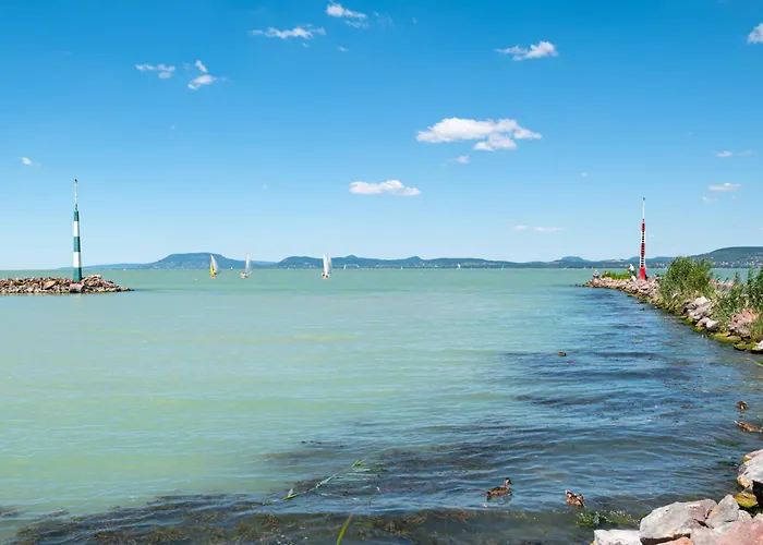 Апартаменты With Pool In 55236 *